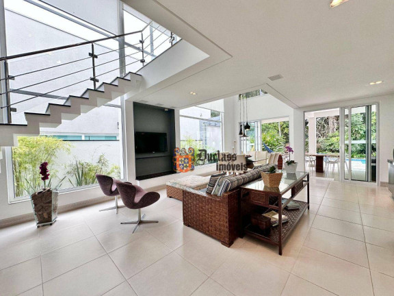 Sobrado com 4 Quartos à Venda, 283 m² em Riviera De São Lourenço - Bertioga