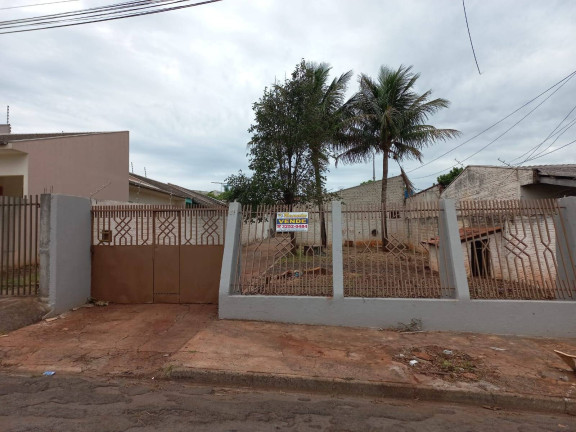 Casa com 3 Quartos à Venda, 400 m² em Jardim Mônaco - Arapongas