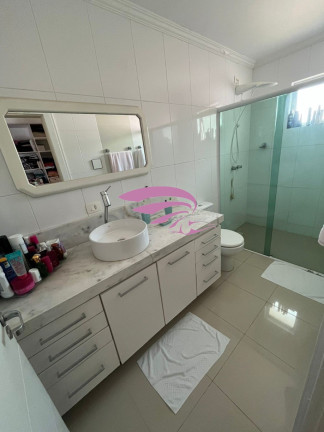 Imagem Casa com 4 Quartos à Venda, 264 m² em São Braz - Curitiba Imagem Casa com 4 Quartos à Venda, 264 m² em São Braz - Curitiba