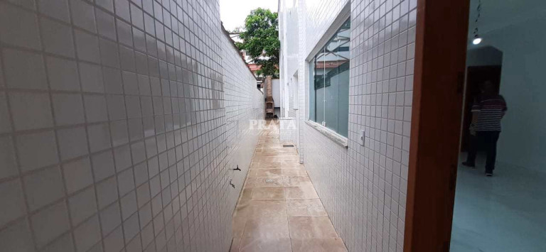 Imagem Casa à Venda, 131 m² em Boqueirão - Santos Imagem Casa à Venda, 131 m² em Boqueirão - Santos
