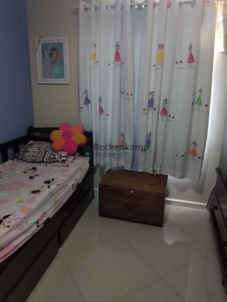 Imagem Casa com 3 Quartos à Venda, em Jardim Amália - Volta Redonda Imagem Casa com 3 Quartos à Venda, em Jardim Amália - Volta Redonda
