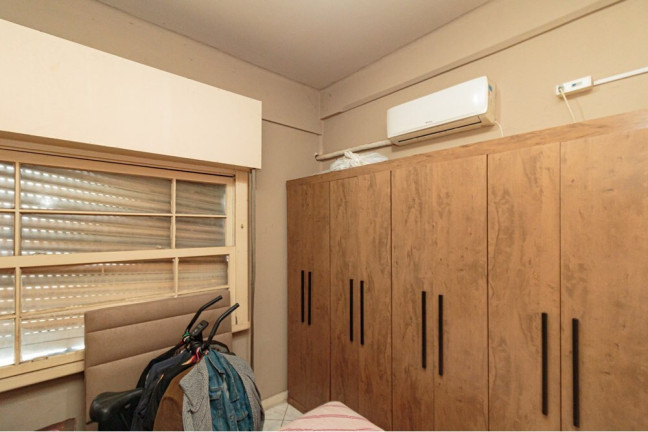 Imagem Apartamento com 3 Quartos à Venda, 71 m² em Centro Histórico - Porto Alegre Imagem Apartamento com 3 Quartos à Venda, 71 m² em Centro Histórico - Porto Alegre