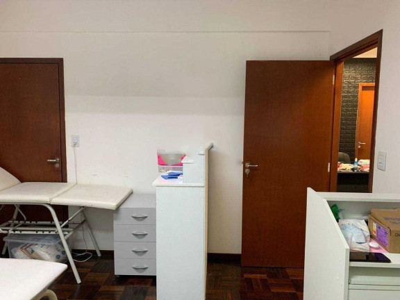 Imagem Imóvel com 2 Quartos à Venda, 40 m² em Centro - Joinville