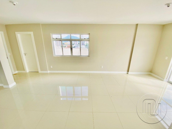 Imagem Cobertura com 3 Quartos à Venda, 274 m² em Centro - Palhoça
