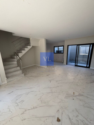 Imagem Casa com 3 Quartos à Venda, 160 m² em Jardim Das Américas - Curitiba Imagem Casa com 3 Quartos à Venda, 160 m² em Jardim Das Américas - Curitiba