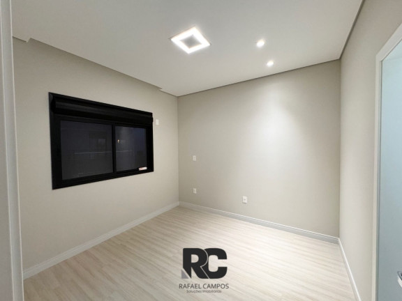 Imagem Casa com 3 Quartos à Venda, 202 m² em Mosaico Essence - Mogi Das Cruzes Imagem Casa com 3 Quartos à Venda, 202 m² em Mosaico Essence - Mogi Das Cruzes