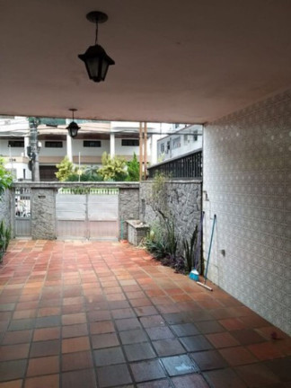 Imagem Casa com 4 Quartos à Venda, 200 m² em Boqueirão - Santos