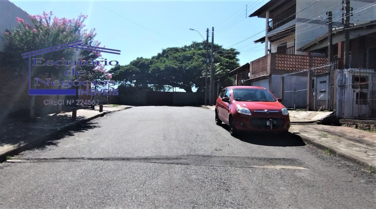 Imagem Casa com 4 Quartos à Venda, 250 m² em Agronomia - Porto Alegre Imagem Casa com 4 Quartos à Venda, 250 m² em Agronomia - Porto Alegre
