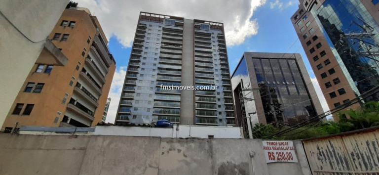 Imagem Imóvel com 1 Quarto para Alugar, 450 m² em Itaim Bibi - São Paulo Imagem Imóvel com 1 Quarto para Alugar, 450 m² em Itaim Bibi - São Paulo