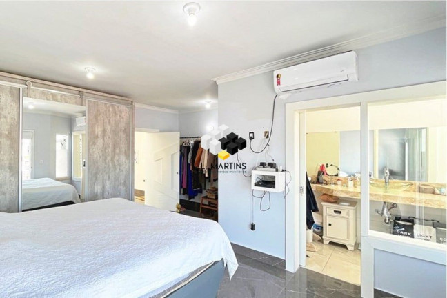 Imagem Casa com 2 Quartos à Venda, 170 m² em Hípica - Porto Alegre Imagem Casa com 2 Quartos à Venda, 170 m² em Hípica - Porto Alegre