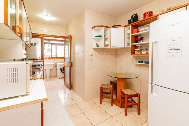 Imagem Apartamento com 2 Quartos à Venda, 97 m² em Petrópolis - Porto Alegre Imagem Apartamento com 2 Quartos à Venda, 97 m² em Petrópolis - Porto Alegre
