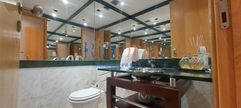 Imagem Apartamento com 4 Quartos à Venda, 270 m² em Barra Da Tijuca - Rio De Janeiro