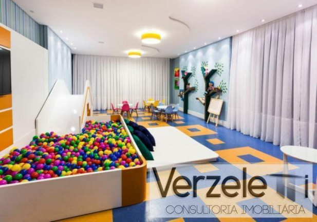 Imagem Apartamento com 3 Quartos à Venda, 129 m² em Centro - Balneário Camboriú Imagem Apartamento com 3 Quartos à Venda, 129 m² em Centro - Balneário Camboriú