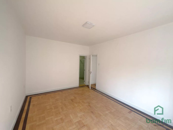 Imagem Apartamento com 3 Quartos à Venda, 120 m² em Santana - Porto Alegre Imagem Apartamento com 3 Quartos à Venda, 120 m² em Santana - Porto Alegre