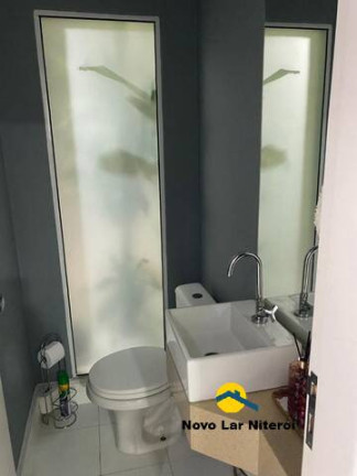 Imagem Casa com 4 Quartos à Venda, 300 m² em Camboinhas - Niterói Imagem Casa com 4 Quartos à Venda, 300 m² em Camboinhas - Niterói