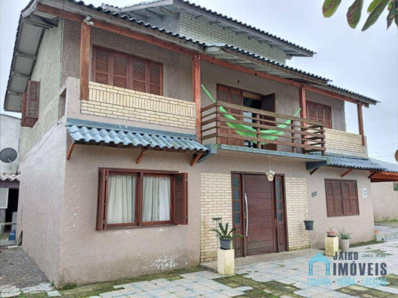Imagem Casa com 4 Quartos à Venda, 500 m² em Zona Nova - Tramandaí Imagem Casa com 4 Quartos à Venda, 500 m² em Zona Nova - Tramandaí