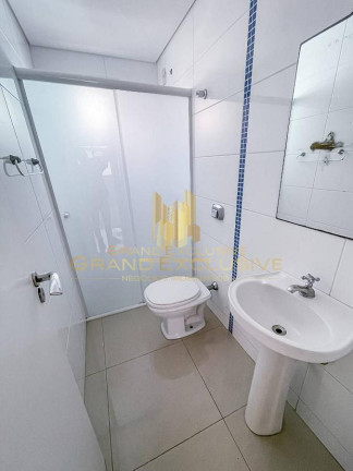 Imagem Apartamento com 4 Quartos à Venda, 112 m² em Centro - Balneário Camboriú Imagem Apartamento com 4 Quartos à Venda, 112 m² em Centro - Balneário Camboriú