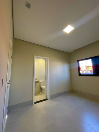Imagem Casa com 3 Quartos à Venda, 268 m² em Tijucal - Cuiabá Imagem Casa com 3 Quartos à Venda, 268 m² em Tijucal - Cuiabá