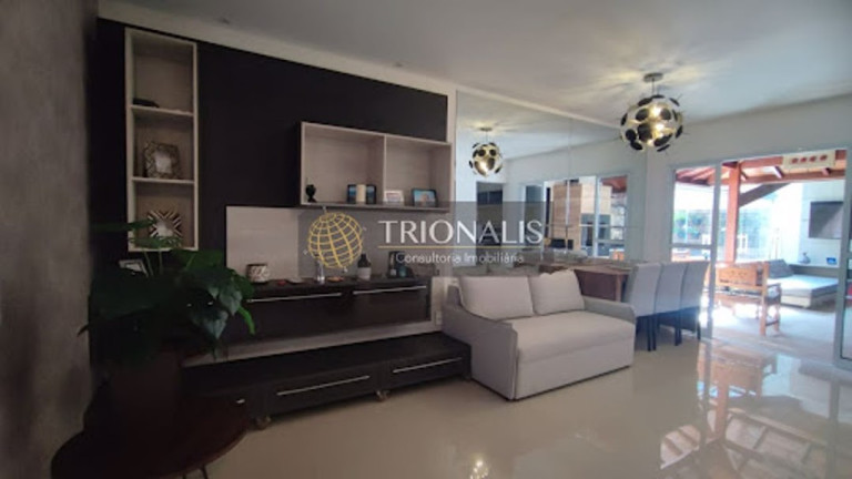 Imagem Casa com 3 Quartos à Venda, 130 m² em Nova Gardênia - Atibaia Imagem Casa com 3 Quartos à Venda, 130 m² em Nova Gardênia - Atibaia