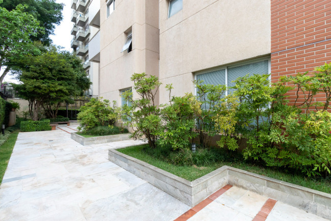 Imagem Apartamento com 3 Quartos à Venda, 195 m² em Moema - São Paulo