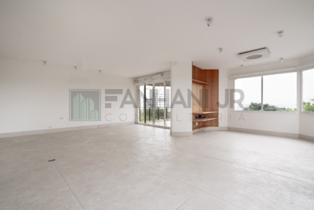 Imagem Imóvel com 4 Quartos à Venda, 260 m² em Vila Nova Conceição - São Paulo