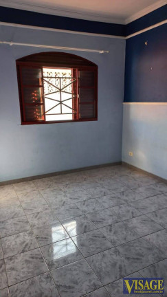 Imagem Sobrado com 2 Quartos à Venda,  em Jd. St. Marina - Jacareí