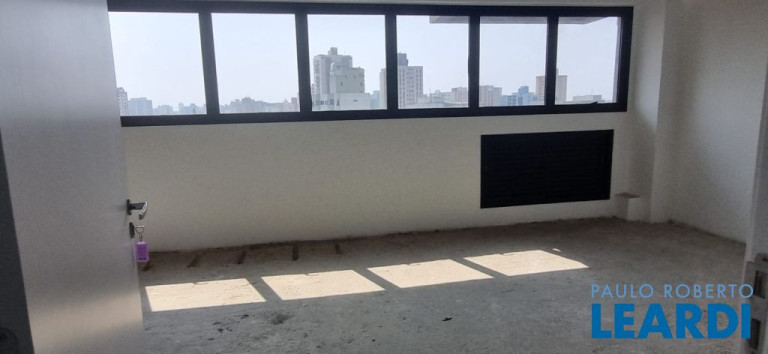Imagem Sala Comercial à Venda, 36 m² em Vila Assunção - Santo André Imagem Sala Comercial à Venda, 36 m² em Vila Assunção - Santo André