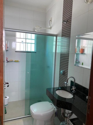 Imagem Casa com 3 Quartos à Venda, 217 m² em Jardim Califórnia - Goiânia Imagem Casa com 3 Quartos à Venda, 217 m² em Jardim Califórnia - Goiânia