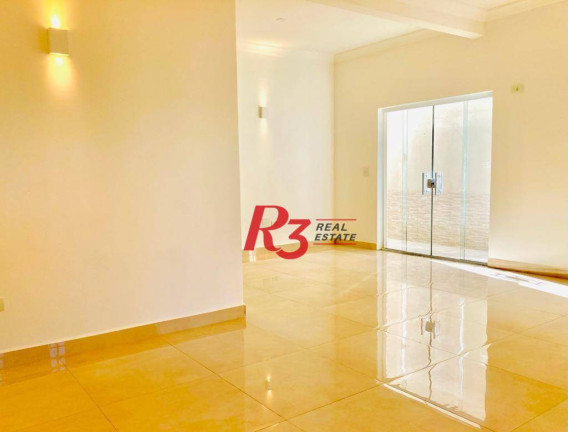 Imagem Casa com 3 Quartos à Venda ou Locação, 180 m² em Embaré - Santos Imagem Casa com 3 Quartos à Venda ou Locação, 180 m² em Embaré - Santos