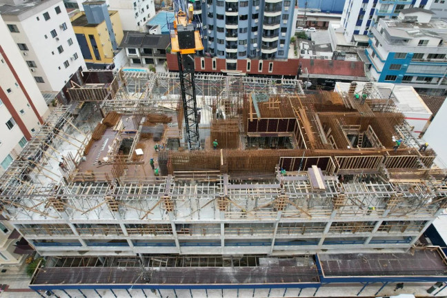 Imagem Apartamento com 3 Quartos à Venda, 127 m² em Centro - Balneário Camboriú Imagem Apartamento com 3 Quartos à Venda, 127 m² em Centro - Balneário Camboriú