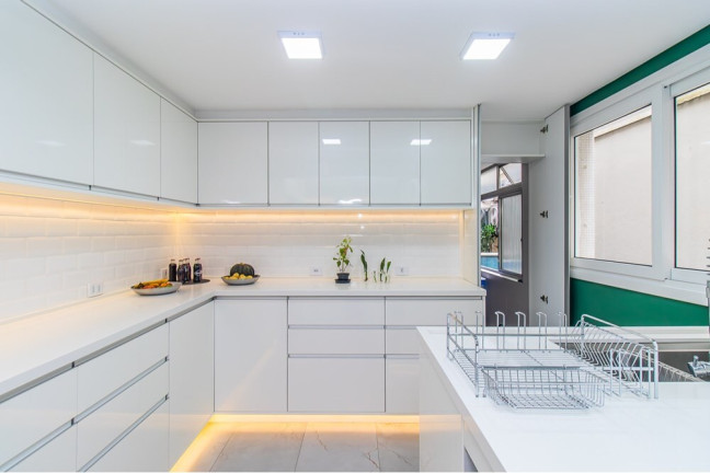 Imagem Apartamento com 3 Quartos à Venda, 109 m² em Centro Histórico - Porto Alegre Imagem Apartamento com 3 Quartos à Venda, 109 m² em Centro Histórico - Porto Alegre