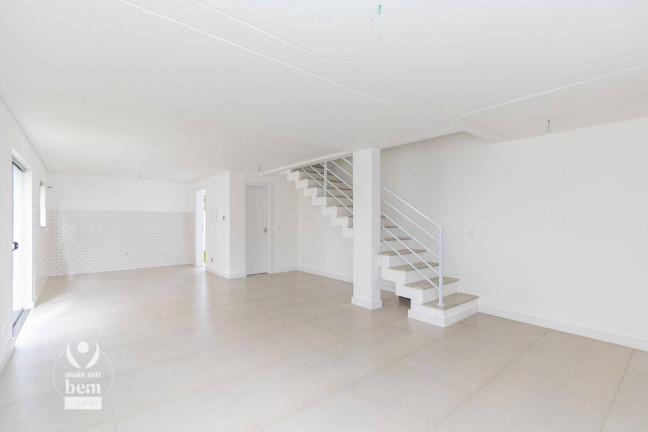 Sobrado com 3 Quartos à Venda, 111 m² em Bairro Alto - Curitiba