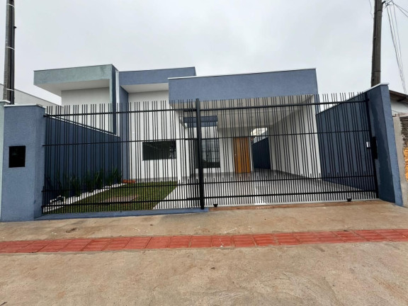Imagem Casa com 3 Quartos à Venda, 80 m² em Conjunto Habitacional Lea Leal - Maringa Imagem Casa com 3 Quartos à Venda, 80 m² em Conjunto Habitacional Lea Leal - Maringa