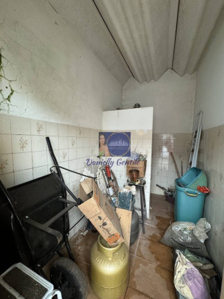 Imagem Casa com 3 Quartos à Venda, 300 m² em Ninho Verde 2 - Pardinho Imagem Casa com 3 Quartos à Venda, 300 m² em Ninho Verde 2 - Pardinho