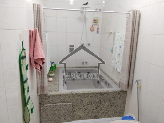 Imagem Casa com 3 Quartos à Venda, 260 m² em Jardim Paulista - Bauru Imagem Casa com 3 Quartos à Venda, 260 m² em Jardim Paulista - Bauru