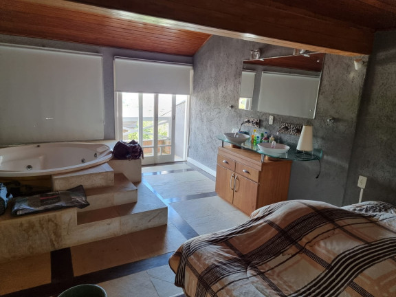 Imagem Casa com 3 Quartos à Venda, 350 m² em Praia Da Silveira - Garopaba Imagem Casa com 3 Quartos à Venda, 350 m² em Praia Da Silveira - Garopaba
