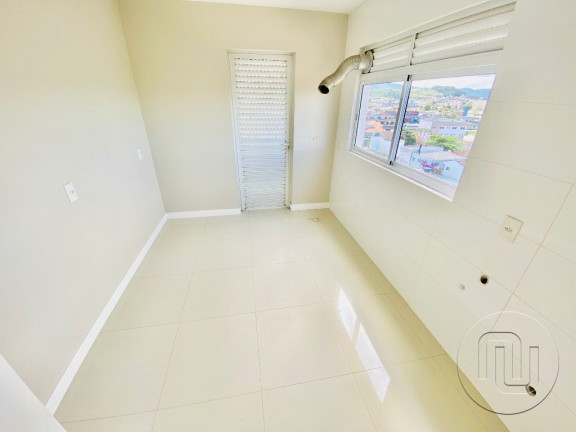 Imagem Cobertura com 3 Quartos à Venda, 274 m² em Centro - Palhoça