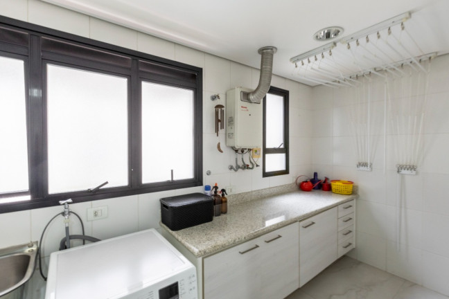 Imagem Apartamento com 3 Quartos à Venda, 173 m² em Itaim Bibi - São Paulo