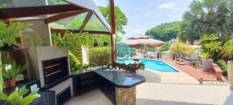 Imagem Casa com 3 Quartos à Venda, 350 m² em Itaipu - Niterói Imagem Casa com 3 Quartos à Venda, 350 m² em Itaipu - Niterói
