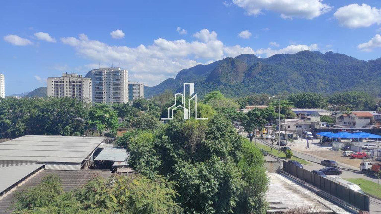 Apartamento com 2 Quartos à Venda, 60 m² em Camorim - Rio De Janeiro