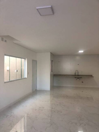 Imagem Casa com 3 Quartos à Venda, 135 m² em Tupi - Praia Grande