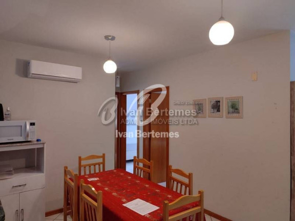 Imagem Apartamento com 3 Quartos para Temporada, em Bombas - Bombinhas Imagem Apartamento com 3 Quartos para Temporada, em Bombas - Bombinhas