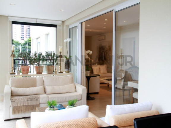 Imagem Imóvel com 4 Quartos à Venda, 192 m² em Vila Nova Conceição - São Paulo