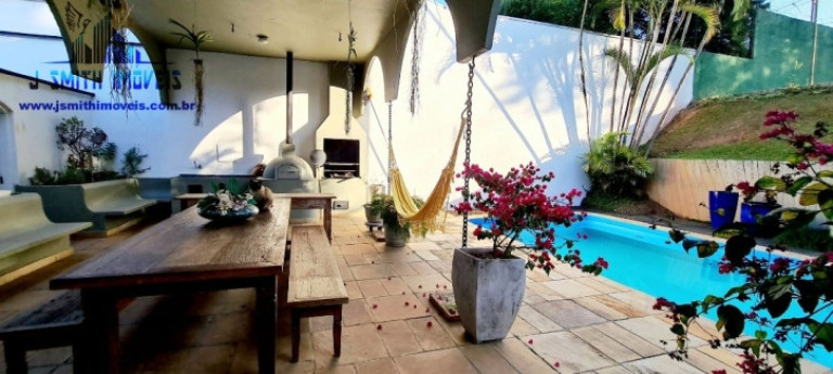Imagem Casa de Condomínio com 4 Quartos à Venda, 1.500 m² em Algarve - Cotia Imagem Casa de Condomínio com 4 Quartos à Venda, 1.500 m² em Algarve - Cotia