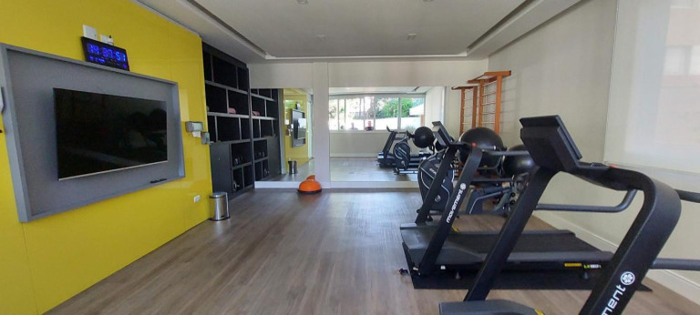 Imagem Cobertura com 3 Quartos à Venda, 240 m² em Cabral - Curitiba