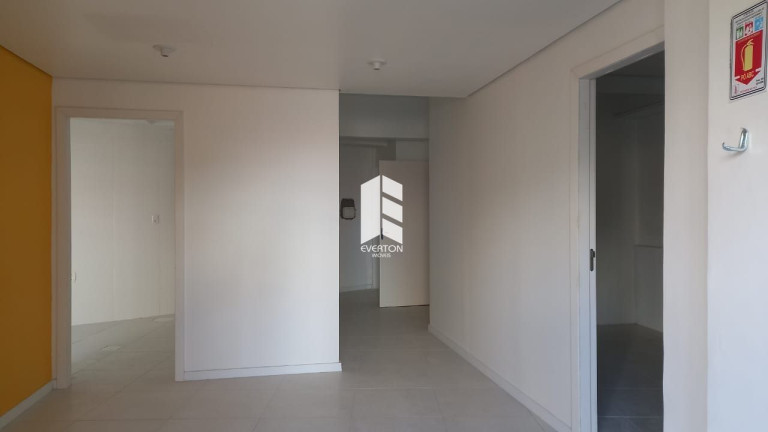 Imagem Sala Comercial à Venda, 75 m² em Nossa Senhora De Fátima - Santa Maria Imagem Sala Comercial à Venda, 75 m² em Nossa Senhora De Fátima - Santa Maria