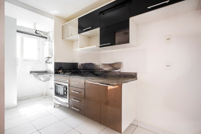 Imagem Apartamento com 3 Quartos à Venda, 72 m² em São João - Porto Alegre Imagem Apartamento com 3 Quartos à Venda, 72 m² em São João - Porto Alegre