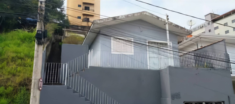 Casa com 2 Quartos à Venda, 400 m² em Poços De Caldas