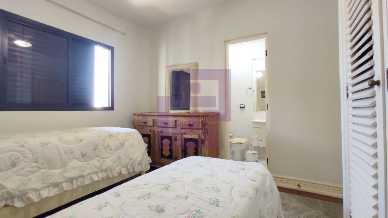 Imagem Apartamento com 3 Quartos à Venda, 180 m² em Enseada - Guarujá