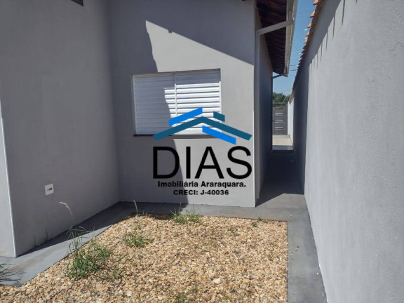 Imagem Casa com 2 Quartos à Venda, 62 m² em Jardim Tamoio - Araraquara Imagem Casa com 2 Quartos à Venda, 62 m² em Jardim Tamoio - Araraquara